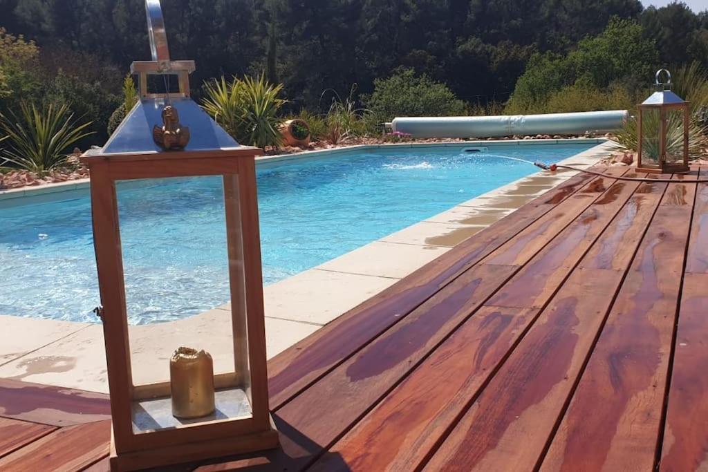Les Prairies De Fenestrelle Spa & Piscine Au Calme Aubagne Exteriér fotografie