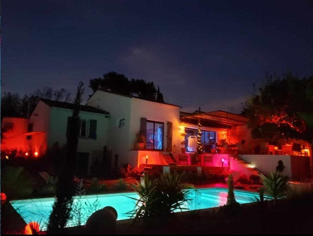 Les Prairies De Fenestrelle Spa & Piscine Au Calme Aubagne Exteriér fotografie