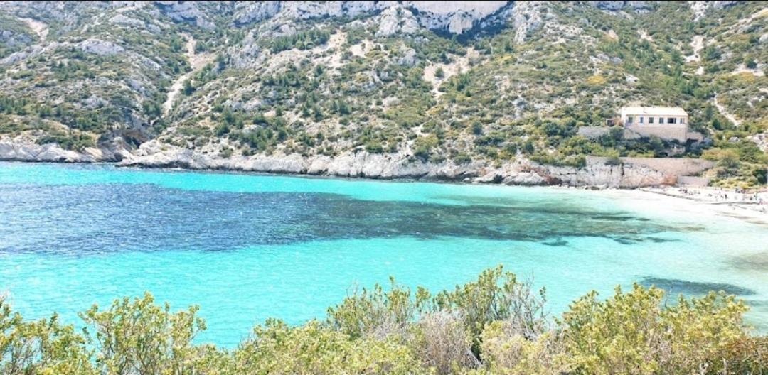 Les Prairies De Fenestrelle Spa & Piscine Au Calme Aubagne Exteriér fotografie
